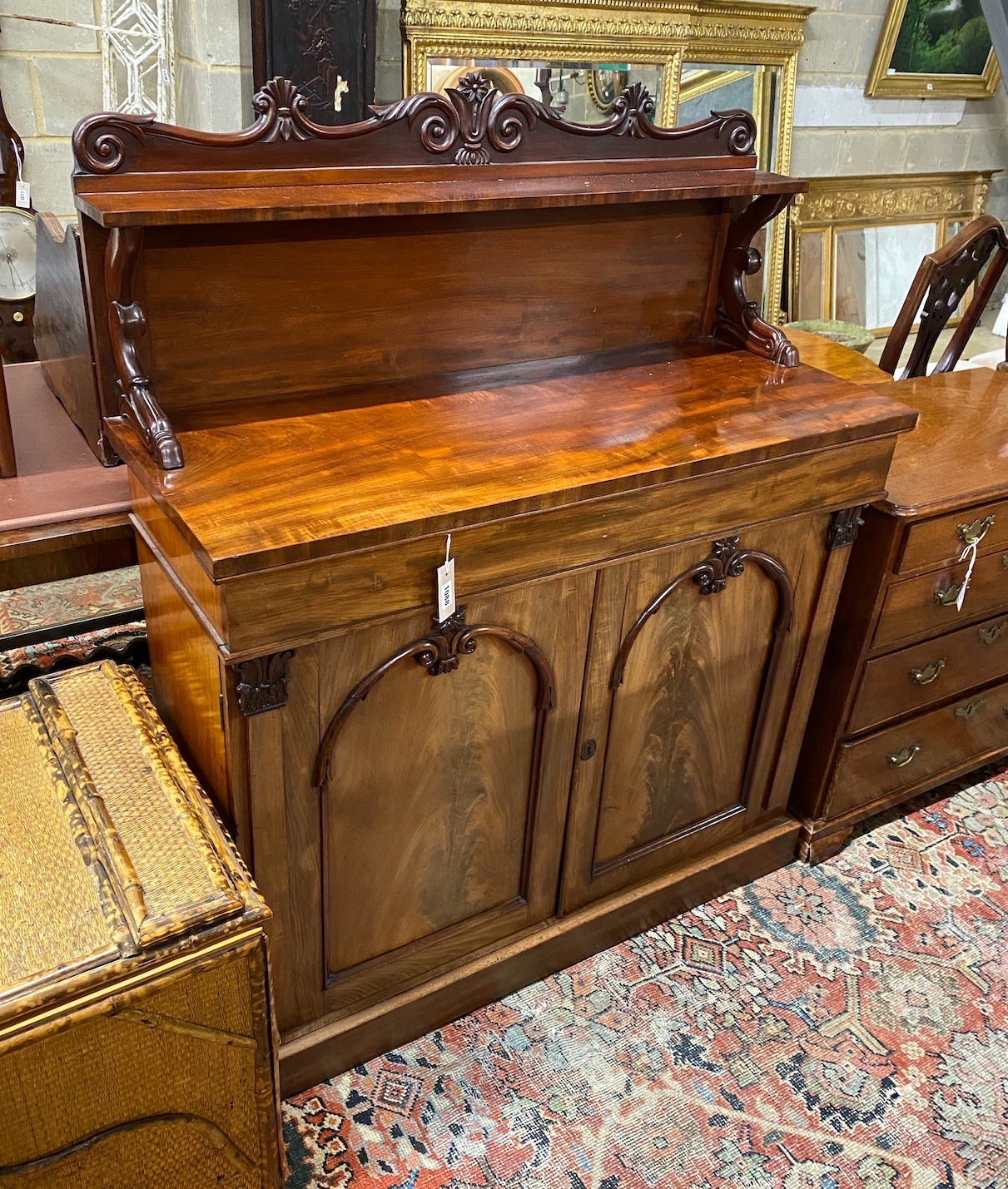 An early Victorian mahogany chiffonier, length 105cm, depth 42cm, height 129cm